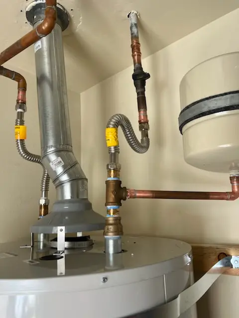 Water heater installation and plumbing repair in Northwest Manchester
